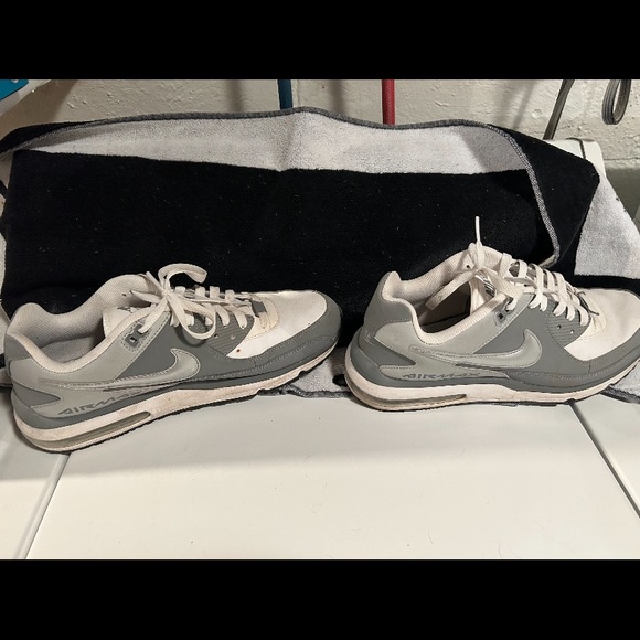 Nike Other - Mens shoes